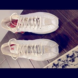 Men’s Nike Shox Running Shoe Size 10.5